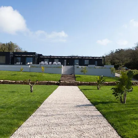 The Fox By Lovelystay Holiday home Sobral de Monte Agraco