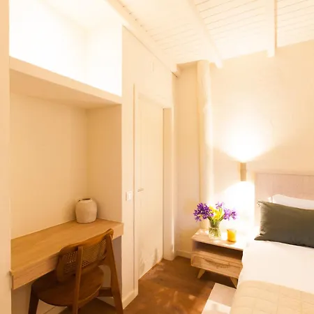 The Fox By Lovelystay Sobral de Monte Agraço