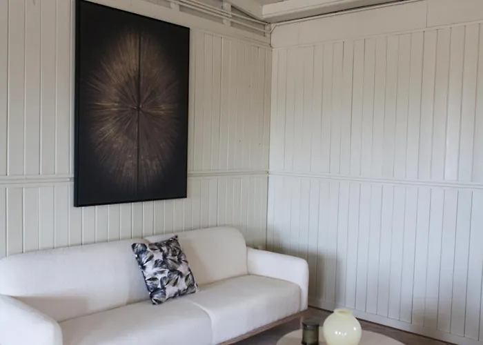 The Fox By Lovelystay Holiday home *